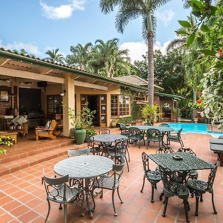 Wendy'S Country Lodge Mtubatuba Esterno foto
