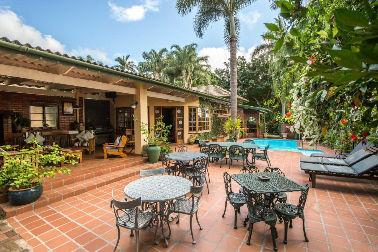 Wendy'S Country Lodge Mtubatuba Esterno foto